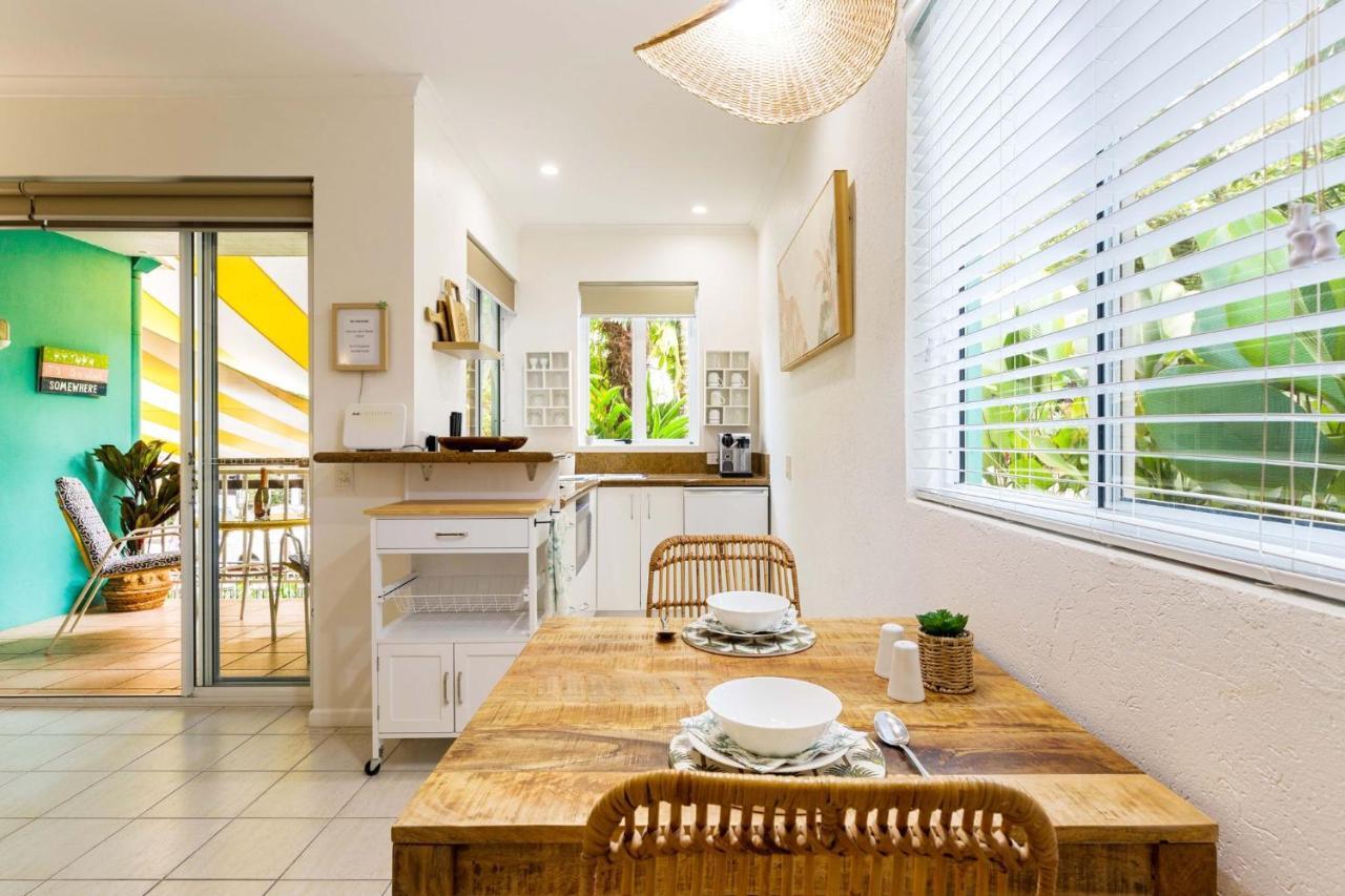 Oasis Luxe On Macrossan Street - Stylish Residence ポートダグラス エクステリア 写真